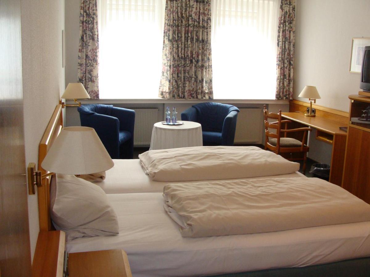 Hotel Hollaender Hof Meschede Extérieur photo