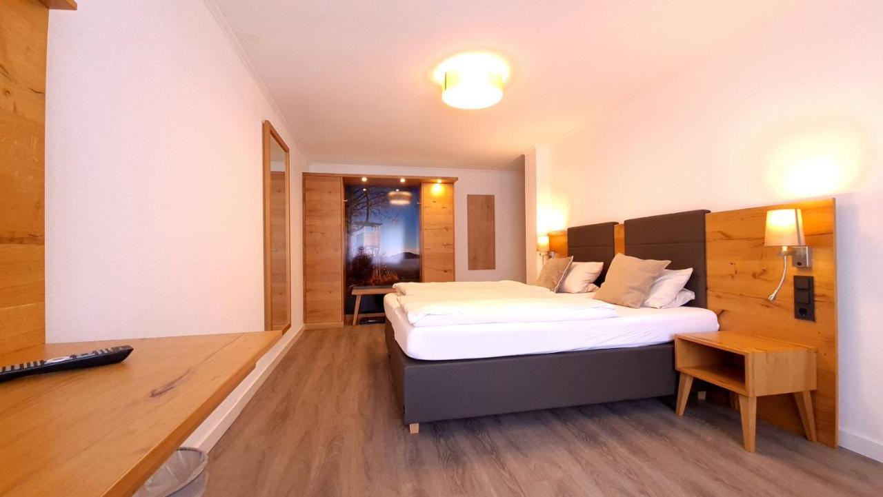Hotel Hollaender Hof Meschede Extérieur photo